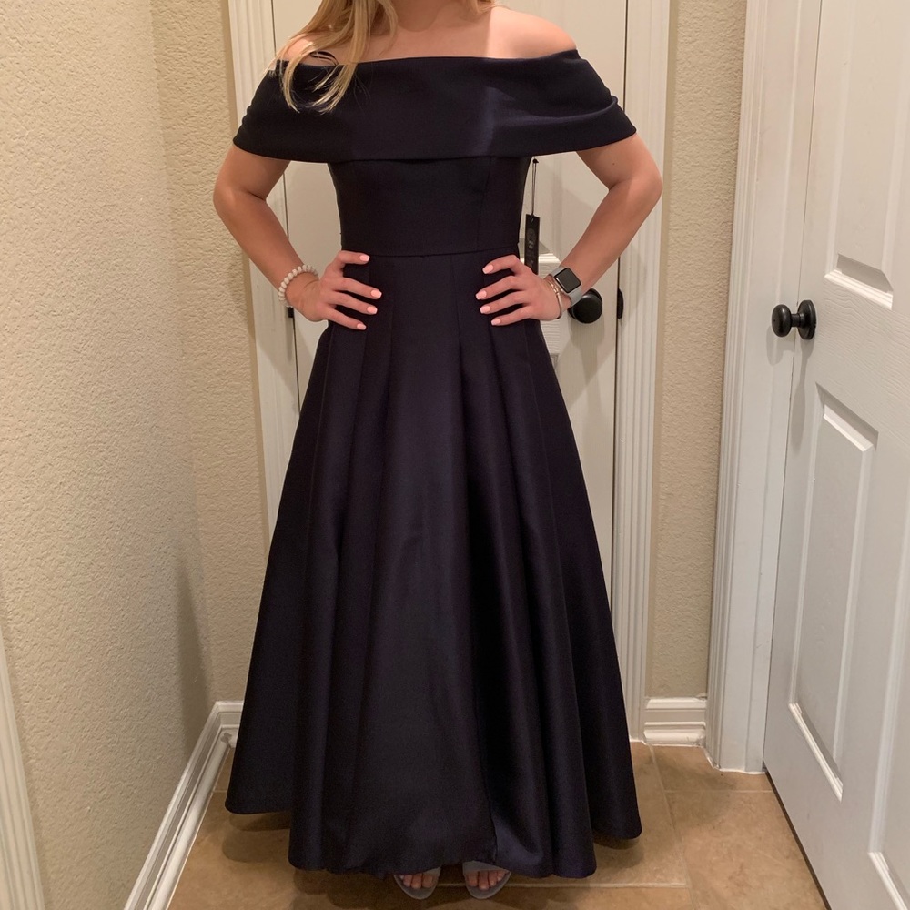 Navy prom dress!!!